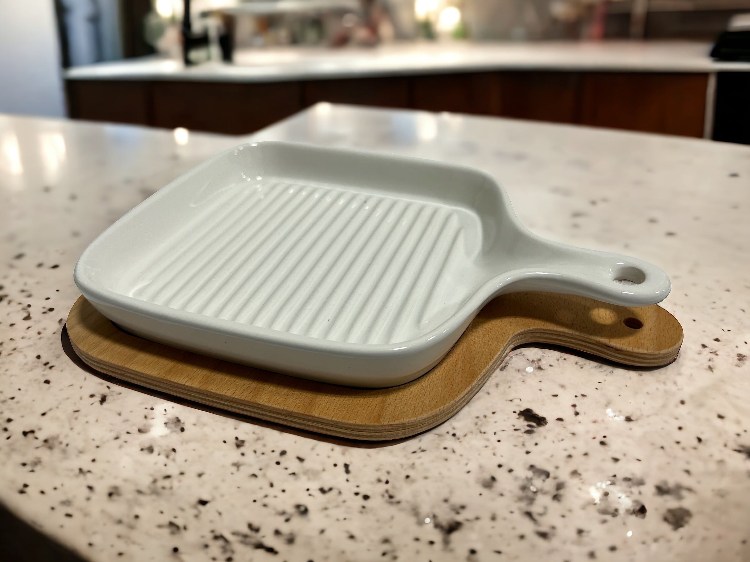 Ceramic Dish with Wood Hotplate