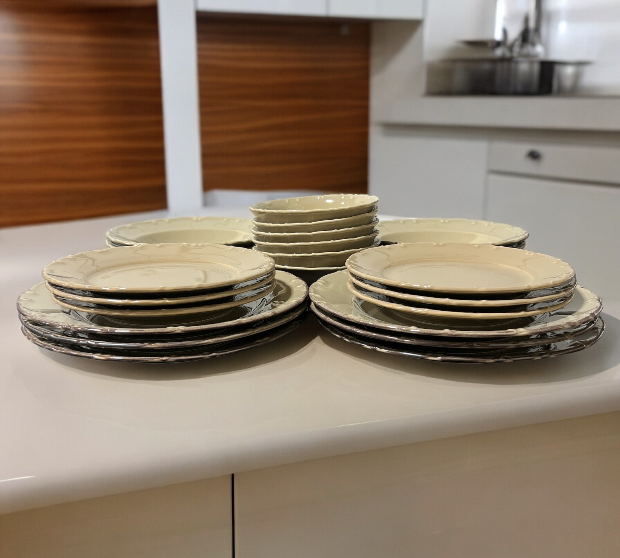 Beige 24 Piece Dinner Plate Set